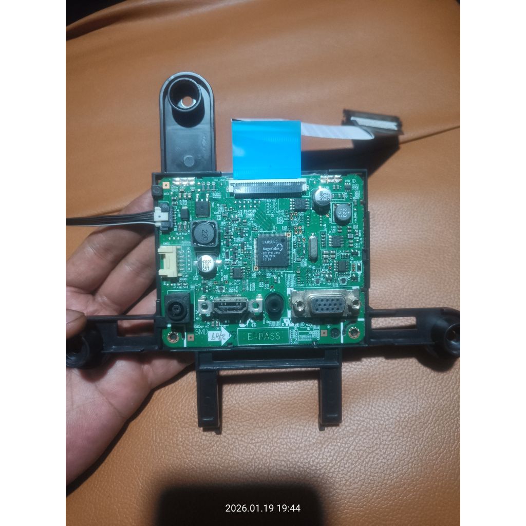 Board mesin Monitor samsung S19D300 ( model S19D300HY ) type LS19D300