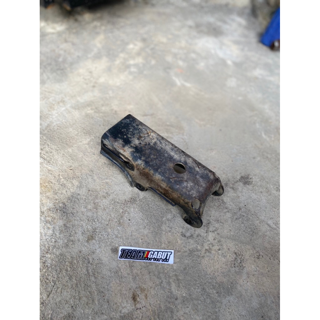 pangkon mesin megapro new megapro monosok original copotan motor