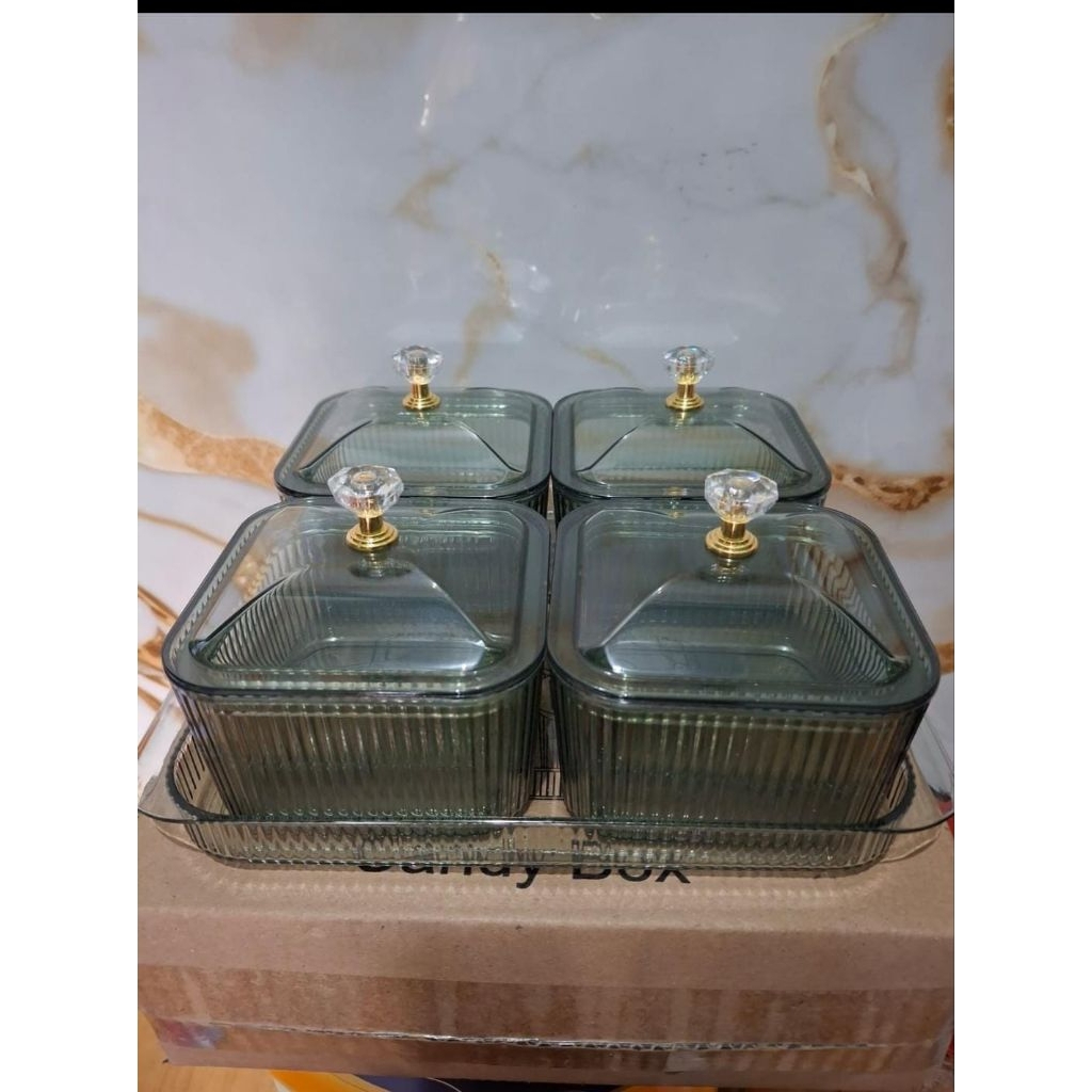 Toples acrilic candy box  isi 4 + nampan