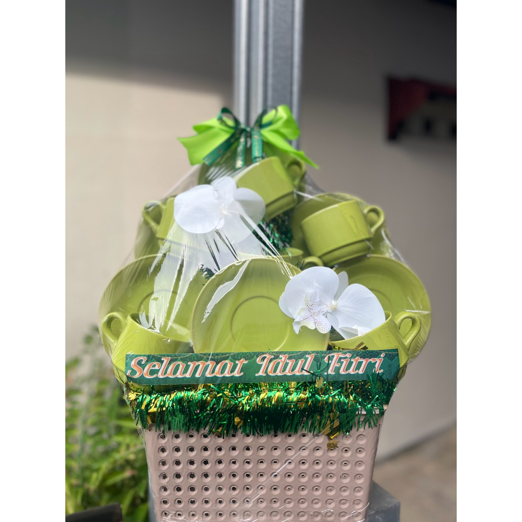 parcel set keramik/ parcel lebaran set keramik/parcel lebaran 2026/parcel lebaran semarang/parcel le