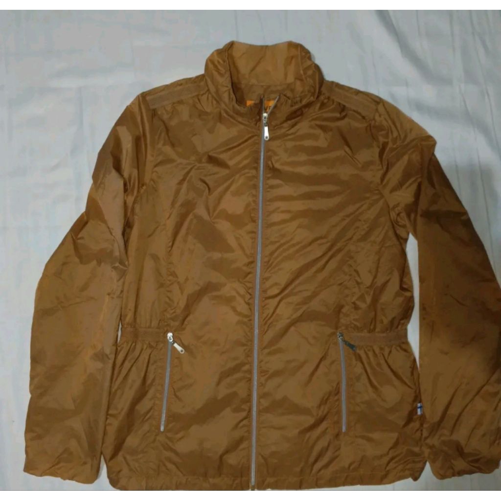 fever green winbreaker wanita