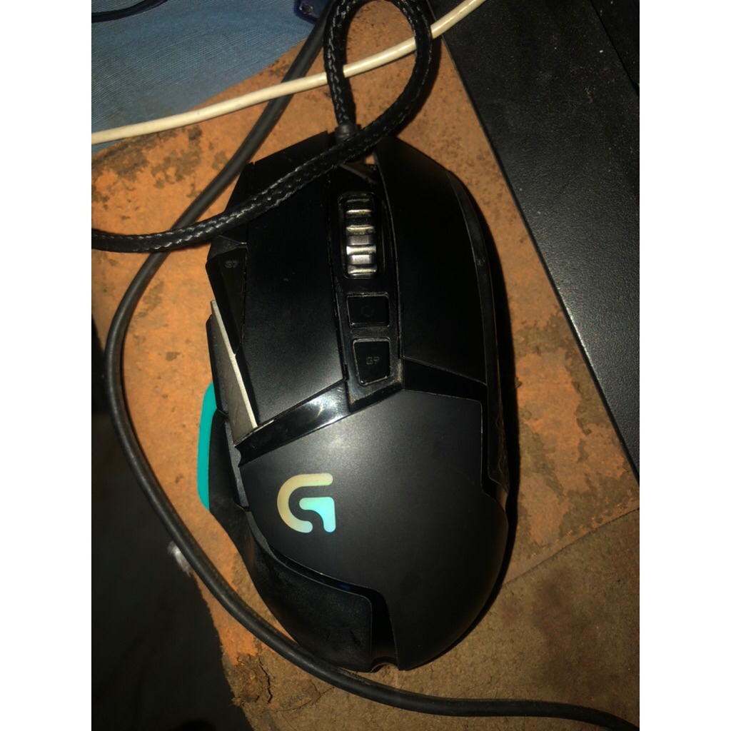 Mouse Logitech G 502 wired bekas