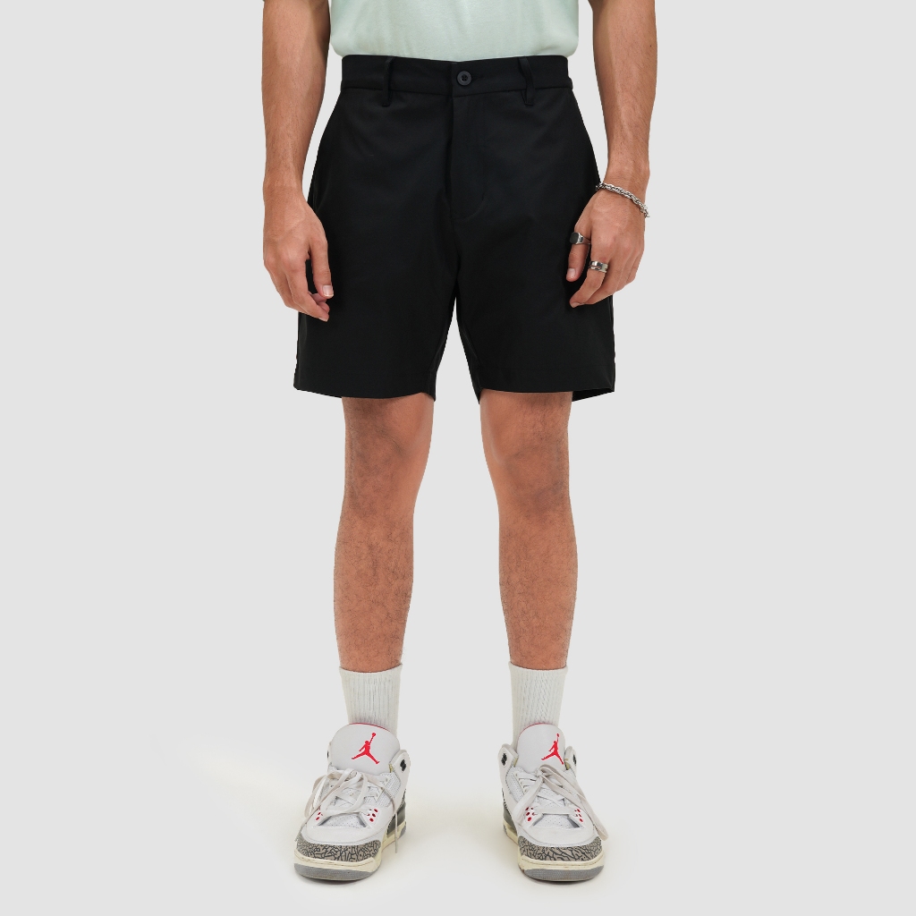 CELCIUS Celana Chinos Pendek L03000717C  Hitam