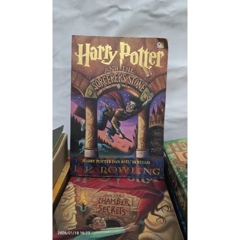 Set Novel Harry Potter J.K Rowling Original Gramedia Bhs Indonesia