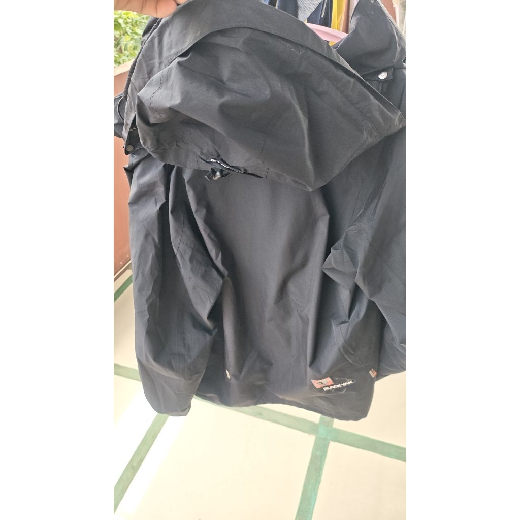 jaket BLACKYAK