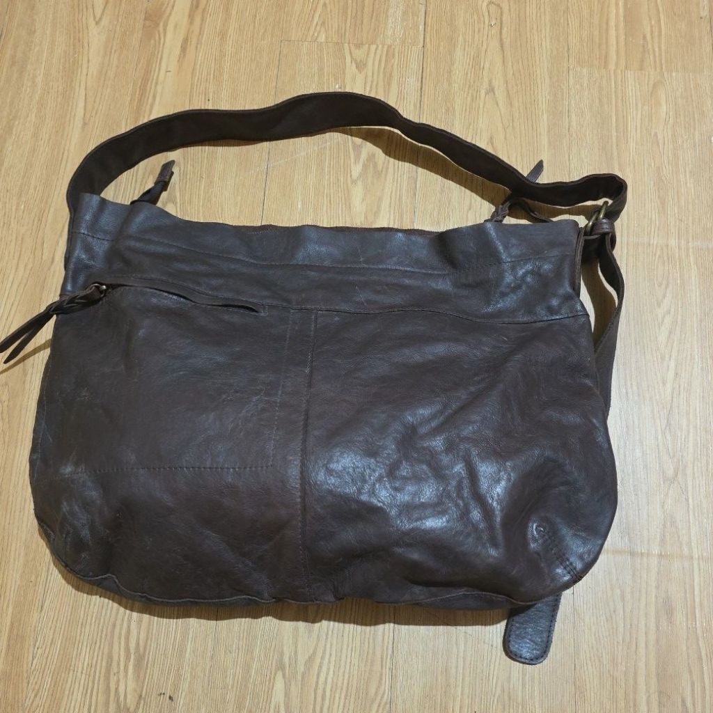 TAS KULAS TAS HOBO KULIT ASLI HOBO KULAS PRELOVED