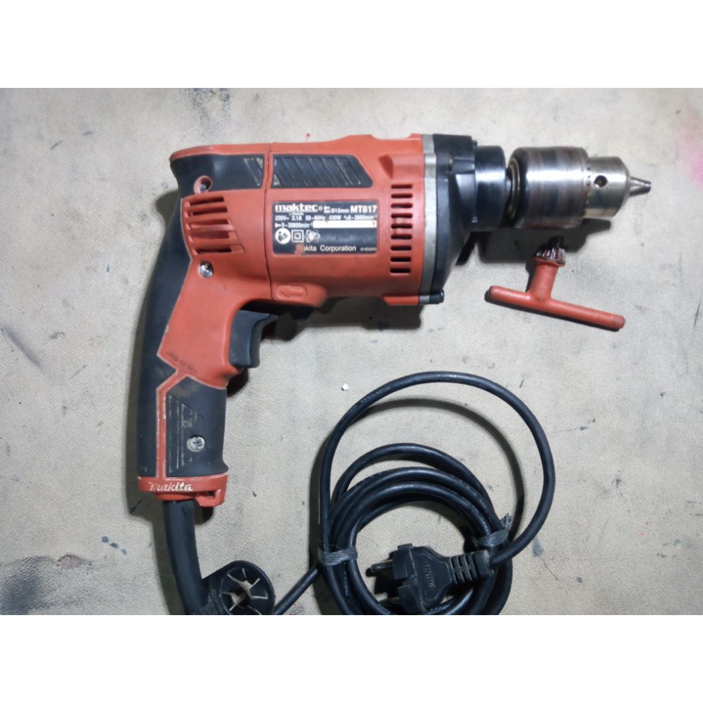 Mesin Bor MAKTEC MT817 ( SECOND ORIGINAL )