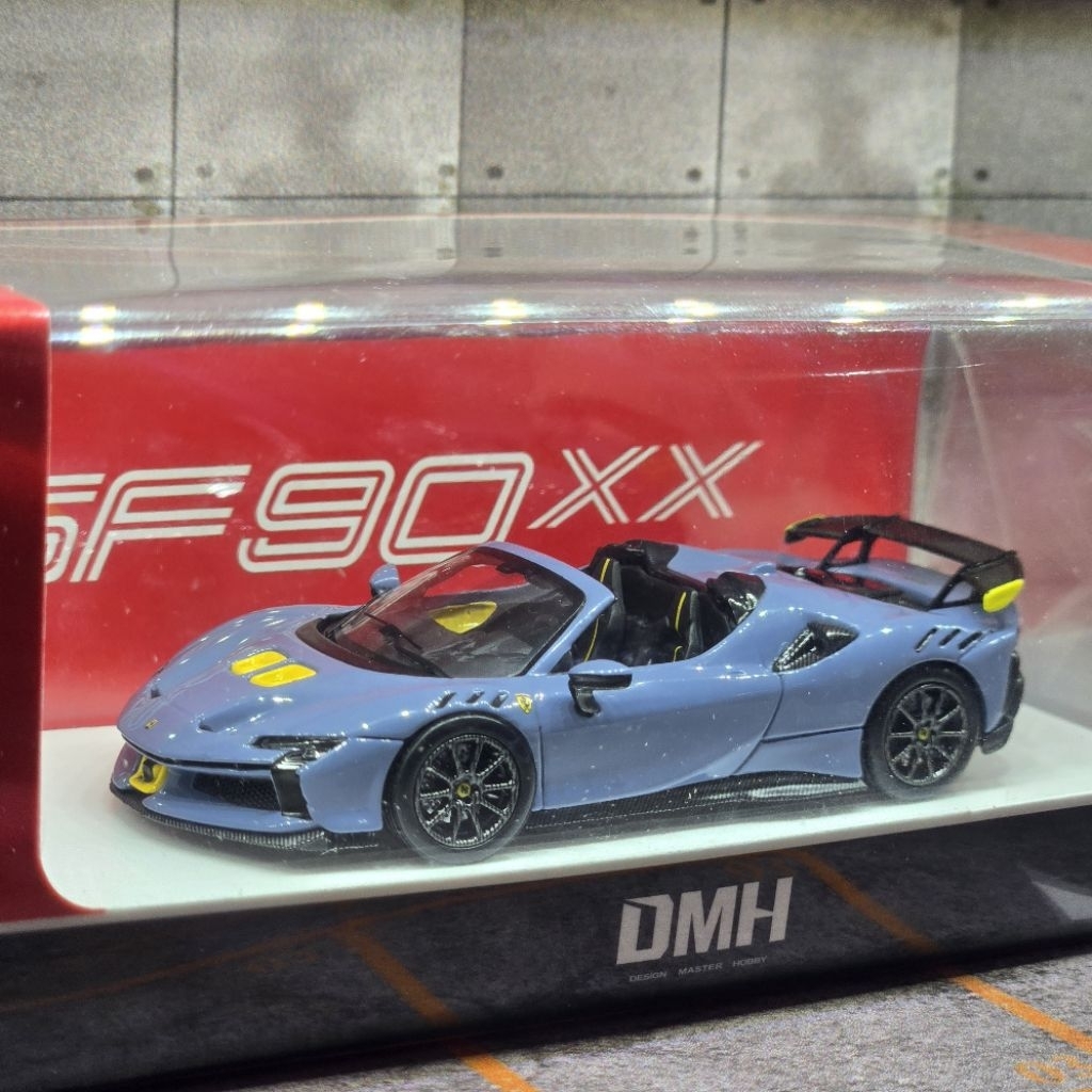 DMH 1/64 Ferrari SF 90 XX Grey