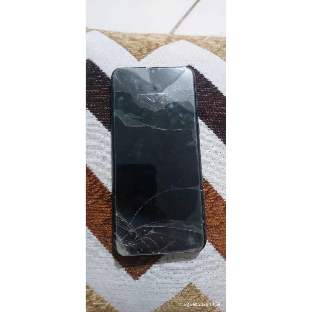 hp samsung m20 minus lcd dan frime jelek