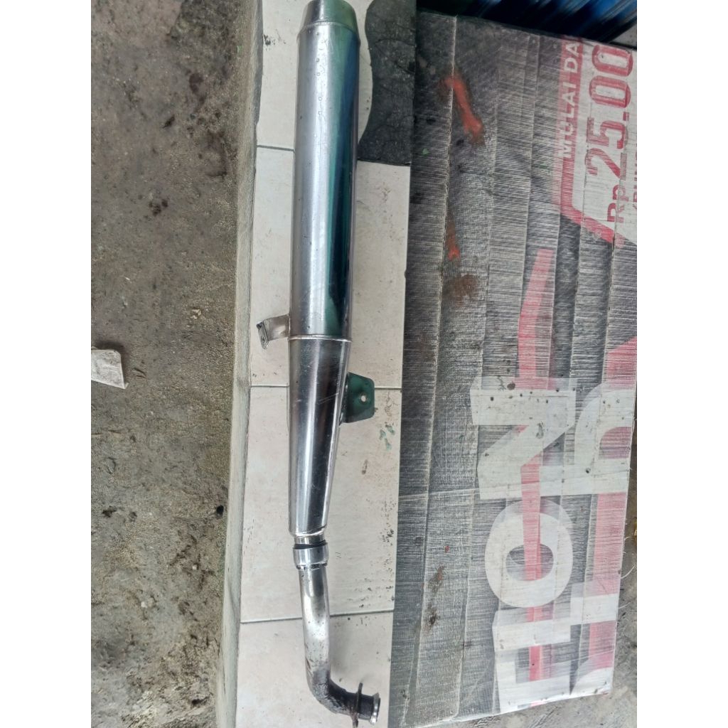 Knalpot standar Yamaha force1