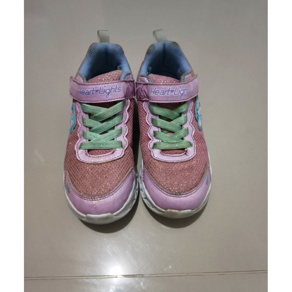 sepatu skechers anak perempuan