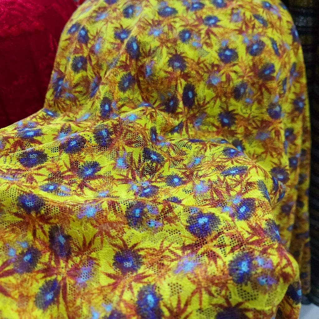 kain brokat premium  - kain brokat tile  - kain brokat motif bunga  - kain brokat meteran - dr