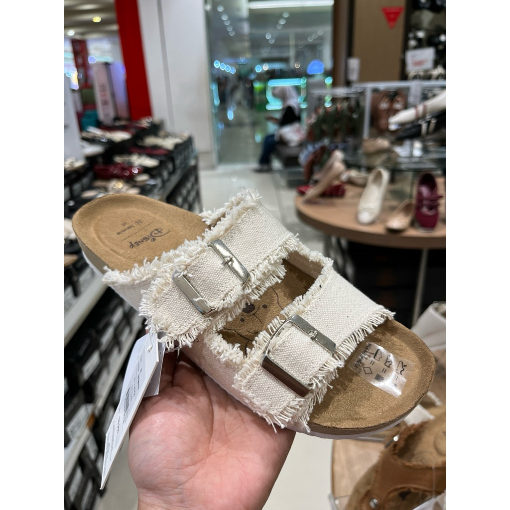 SALE SANDAL CEWEK DISNEY BY MATAHARI