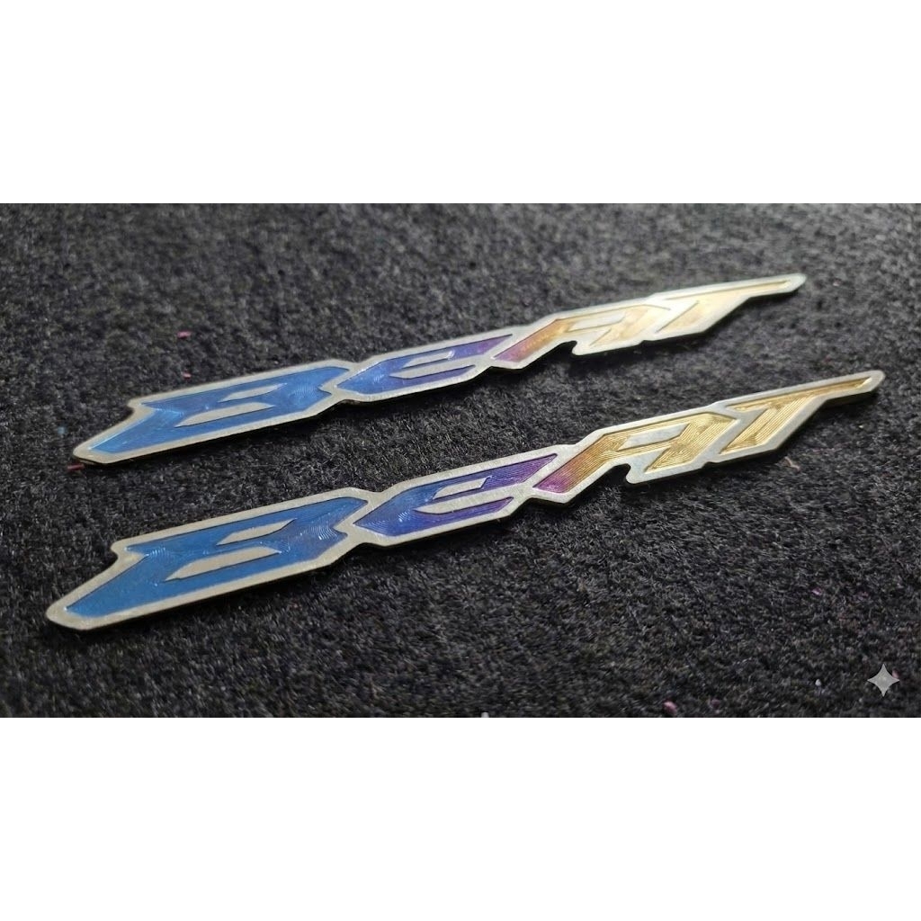 Emblem body titanium beat logo titanium beat satu set kanan kiri