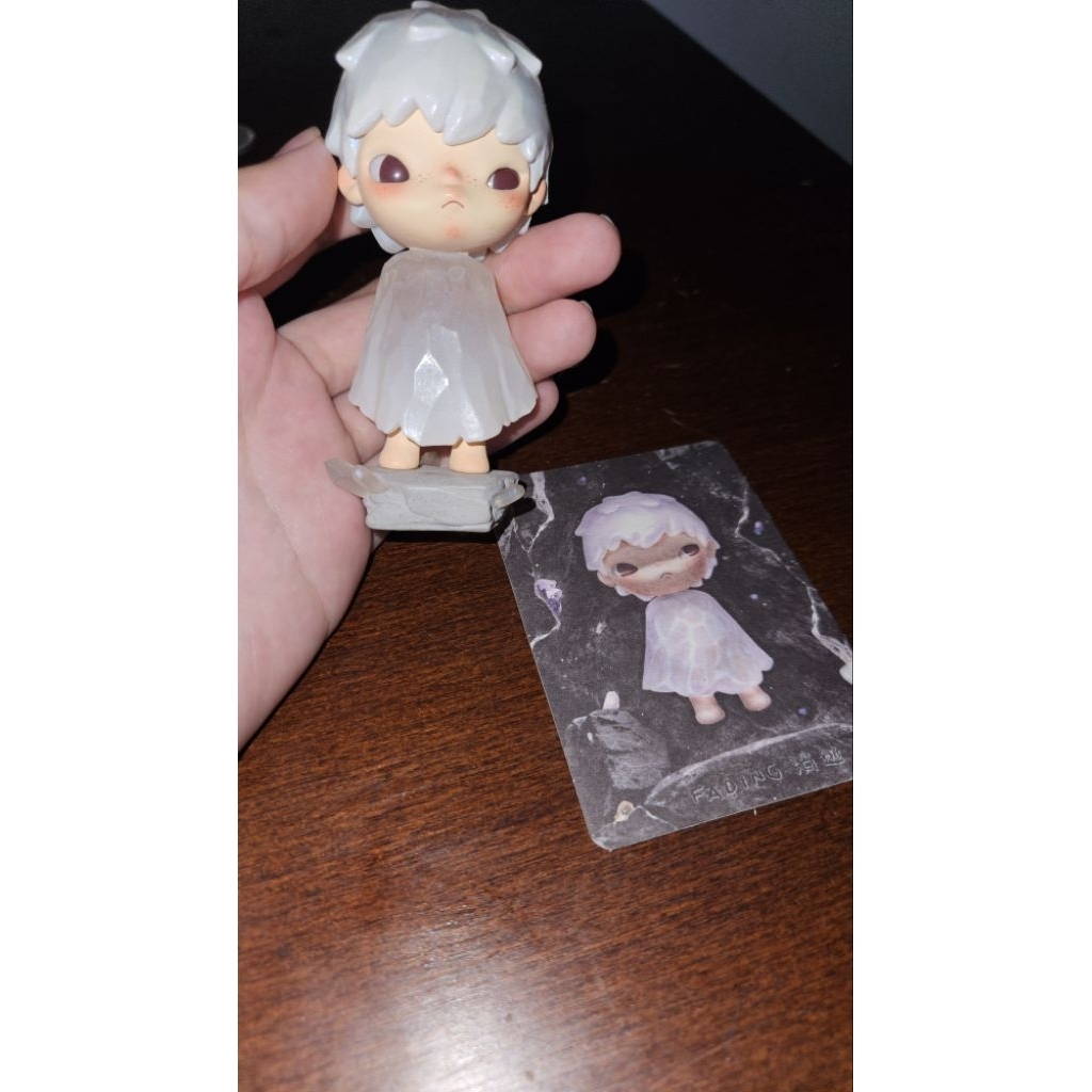 Hirono Fading + card