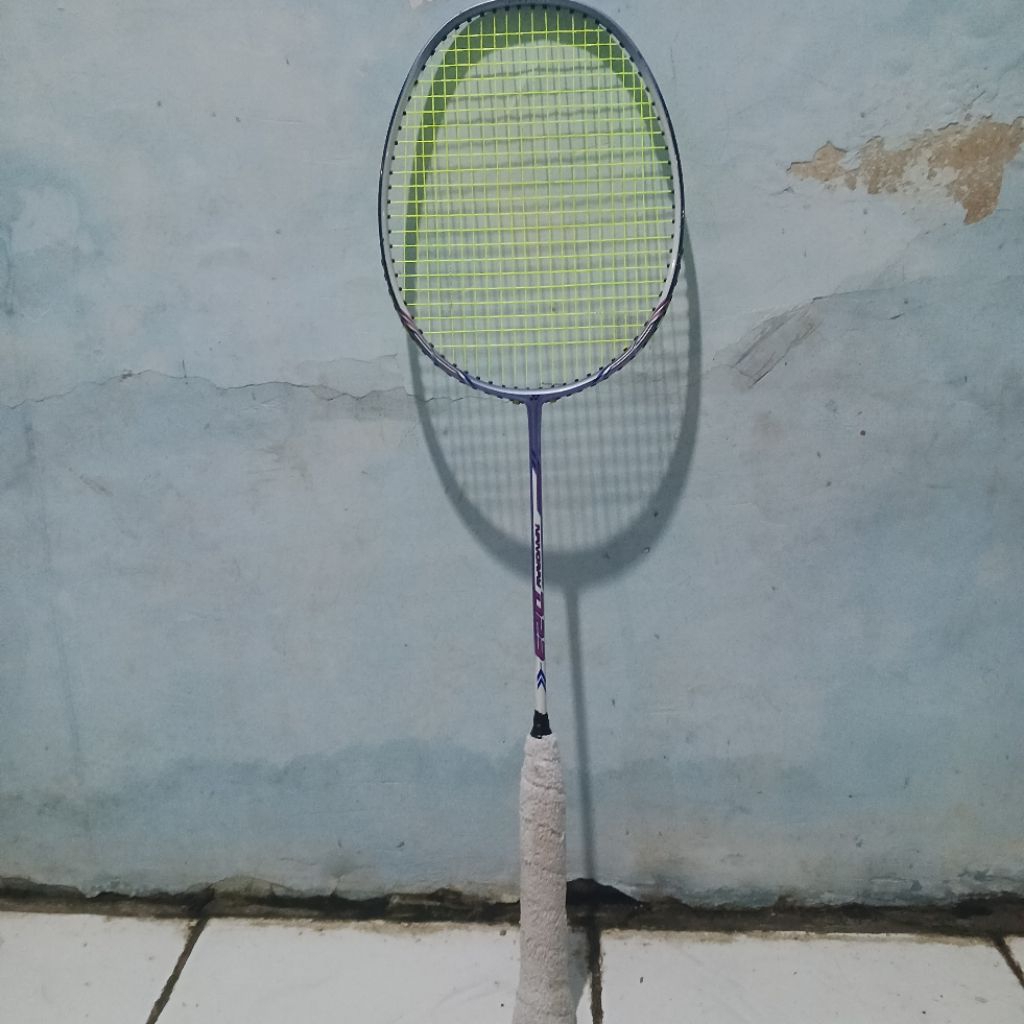 Raket Badminton Second Original - Yonex Nanoray D23