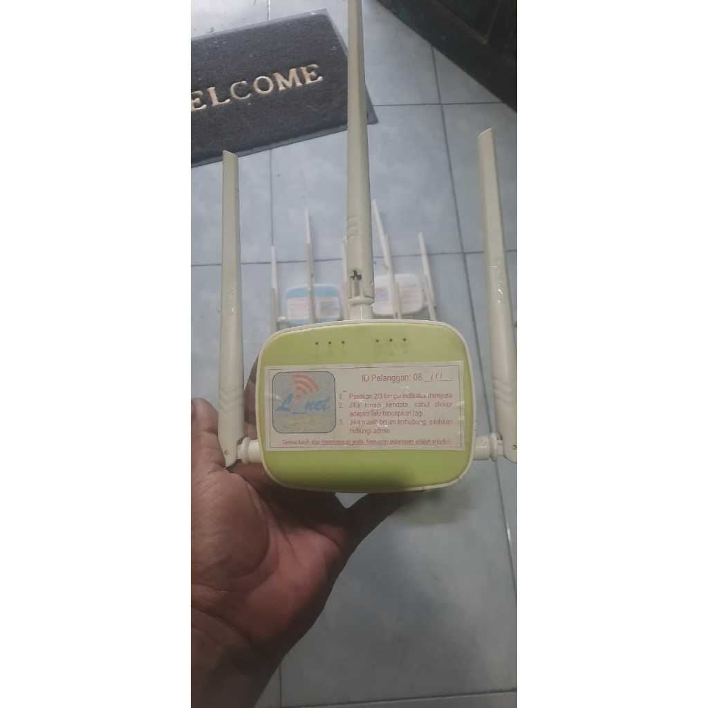 Router Tenda N318