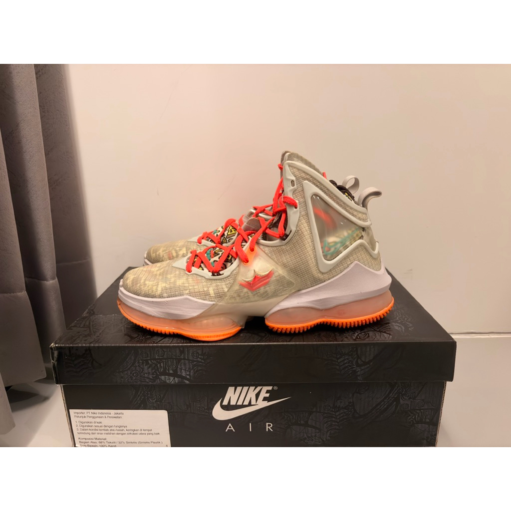 Lebron 19 “fast food”