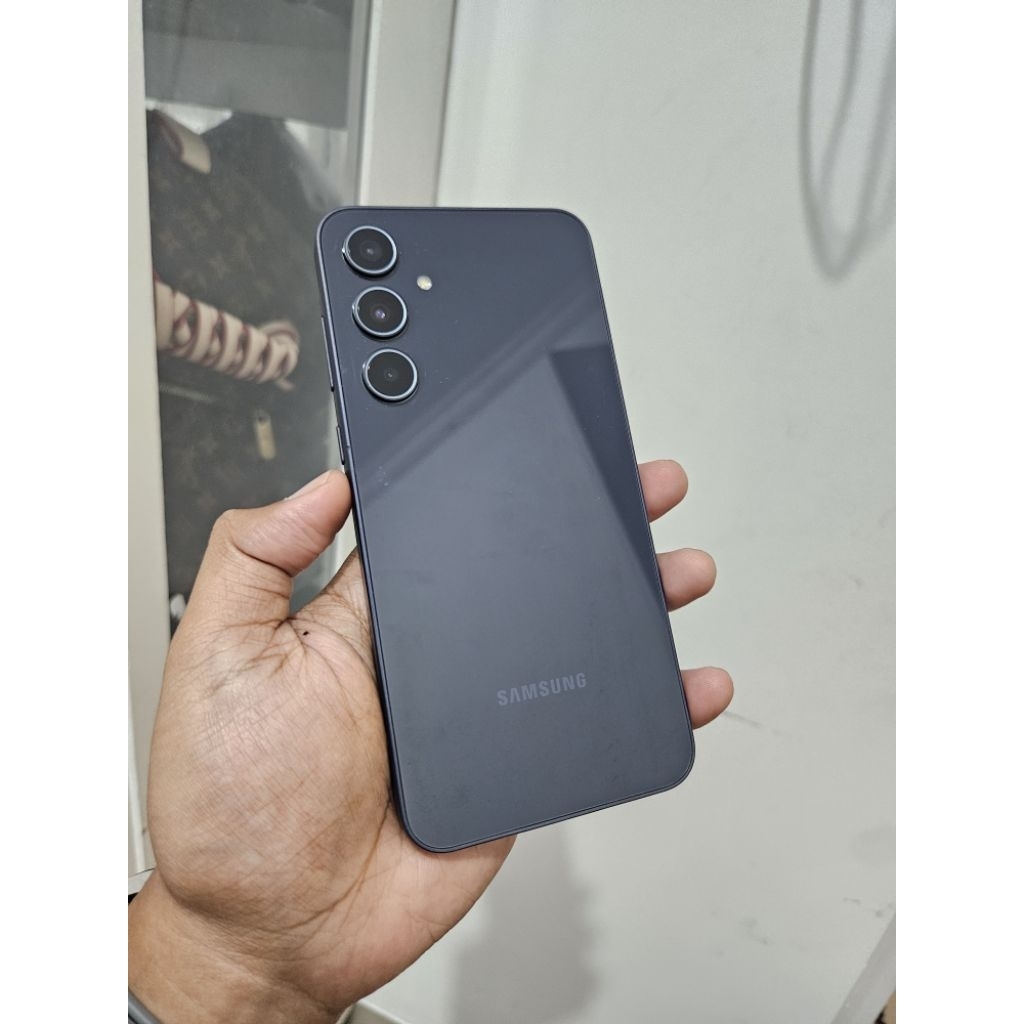 Handphone Hp Samsung A35 5G 8/256 Second Seken Bekas Murah