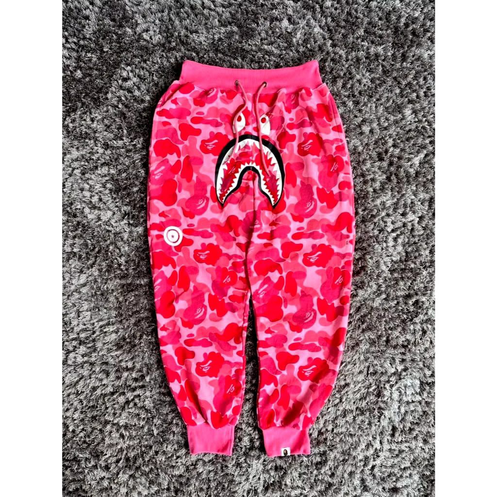 CELANA PANJANG BAPE PINK CMO