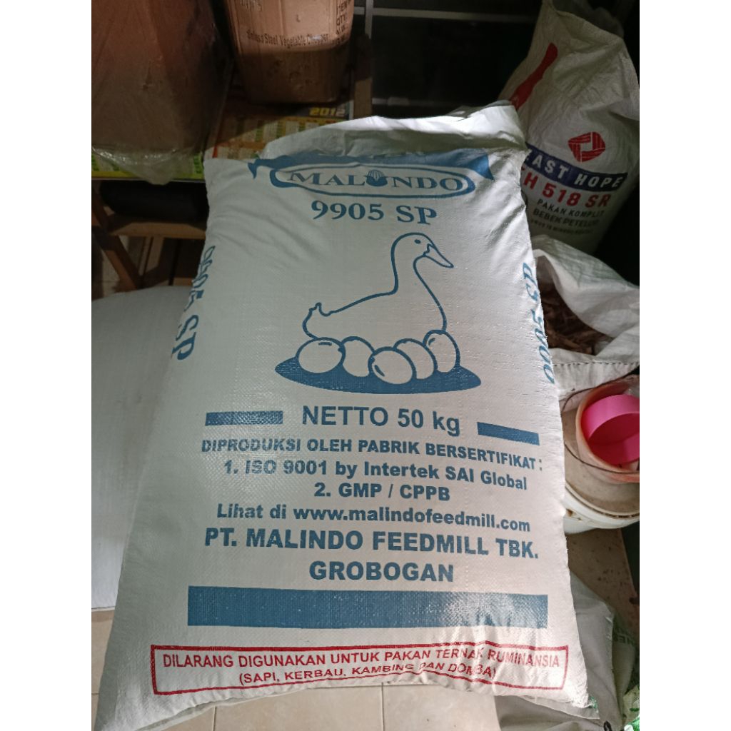 Pur Pakan Bebek Petelur 9905SP ½kg