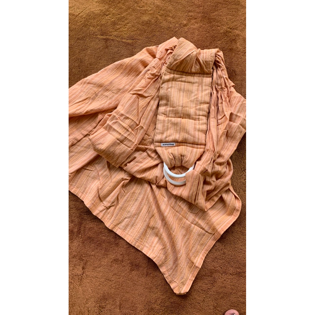 Gendongan Ringsling Ackey(preloved)