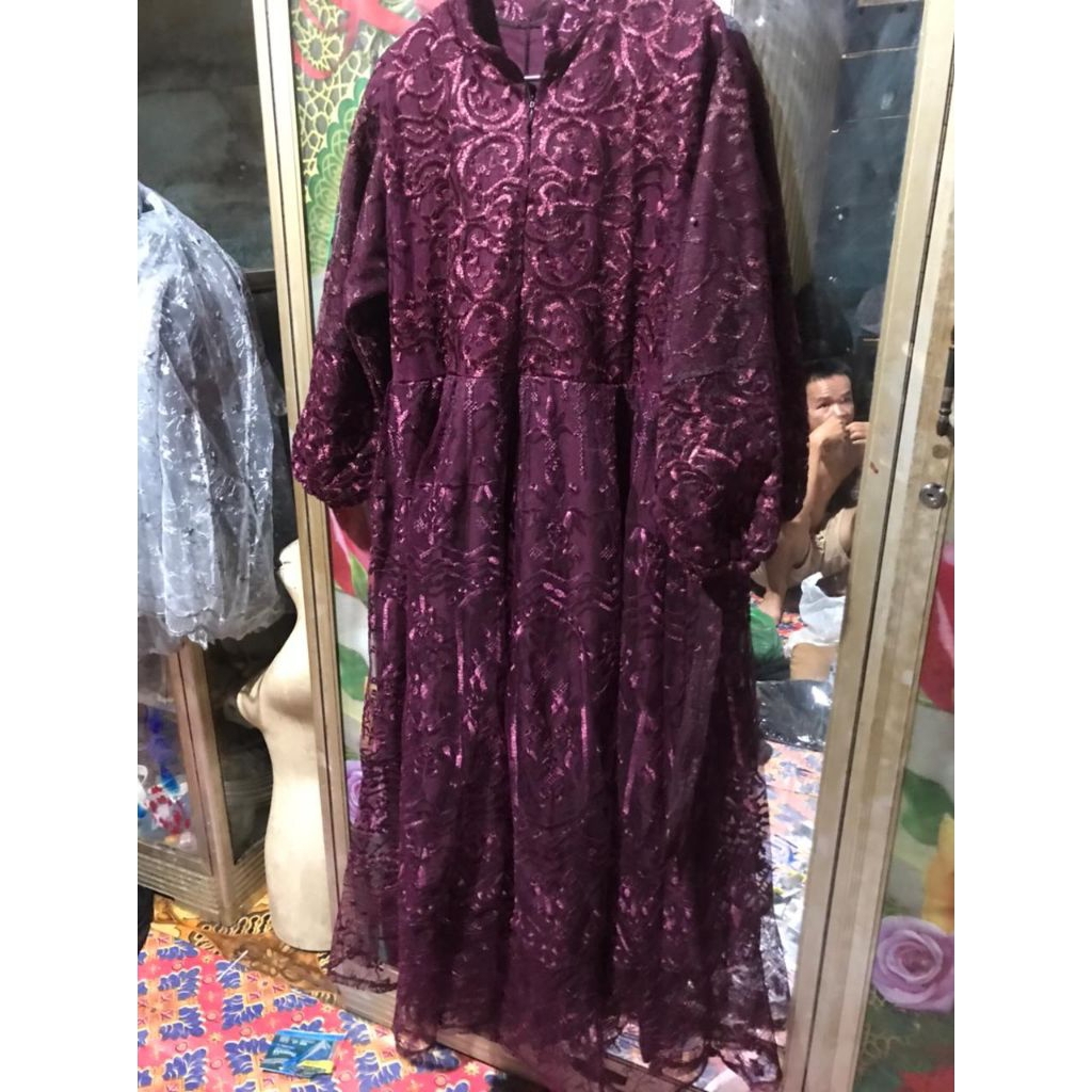 preloved gamis brokat wanita bugandy. abu