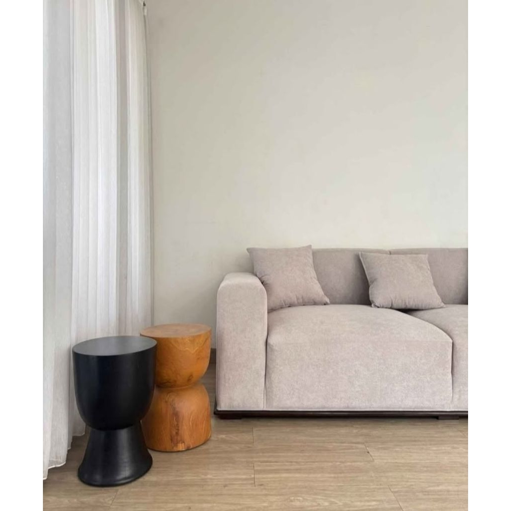 sofa ruang keluarga minimalis