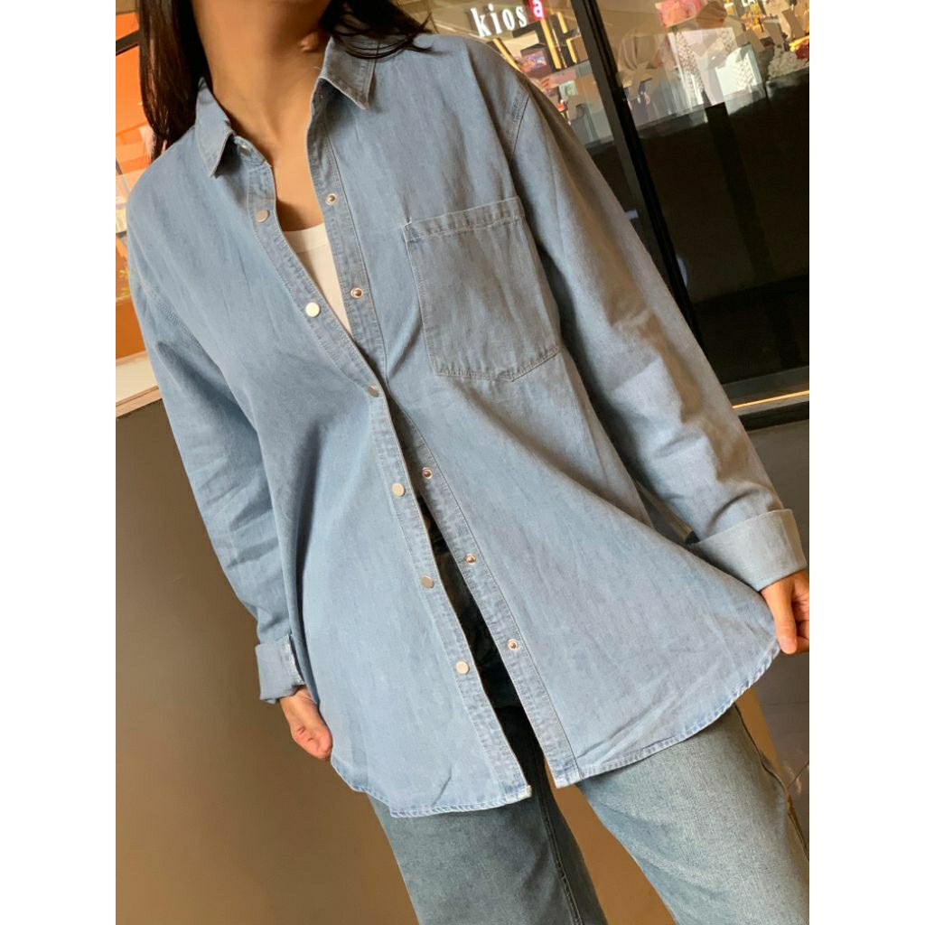 Kemeja Jeans Wanita - Soft Denim Wanita - Hippie Fashion