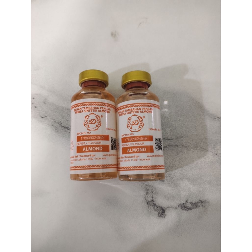 DIVA ESSENCE ALMOND 30ML / ESSENCE MAKANAN ALMOND DIVA 30ML