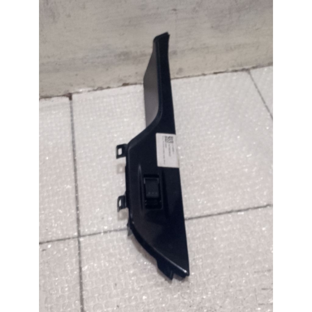 panel power window avanza LH original