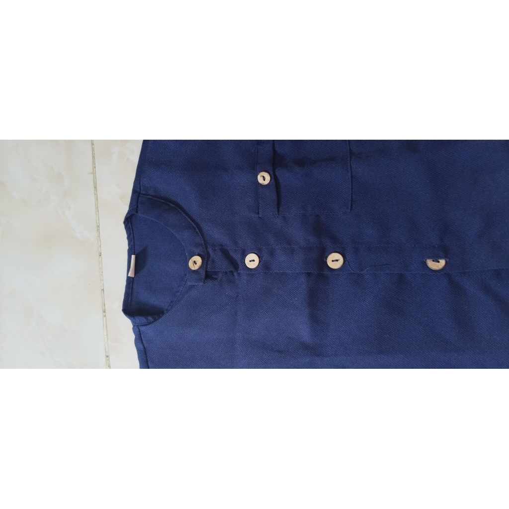 preloved Kemko size L warna navy