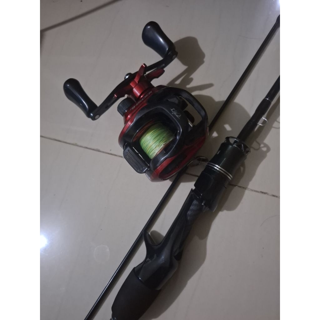 rell maguro karambit + swan black mamba