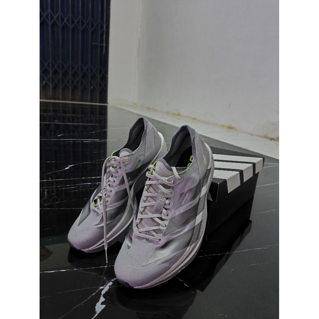 SEPATU RUNNING ADIDAS ADIZERO TAKUMI SEN 11 ( Second Legit )