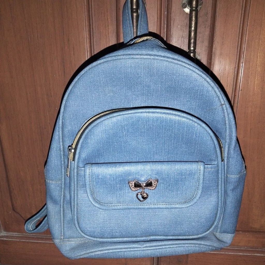 Preloved tas punggung wanita/tas punggung kecil/tas wanita