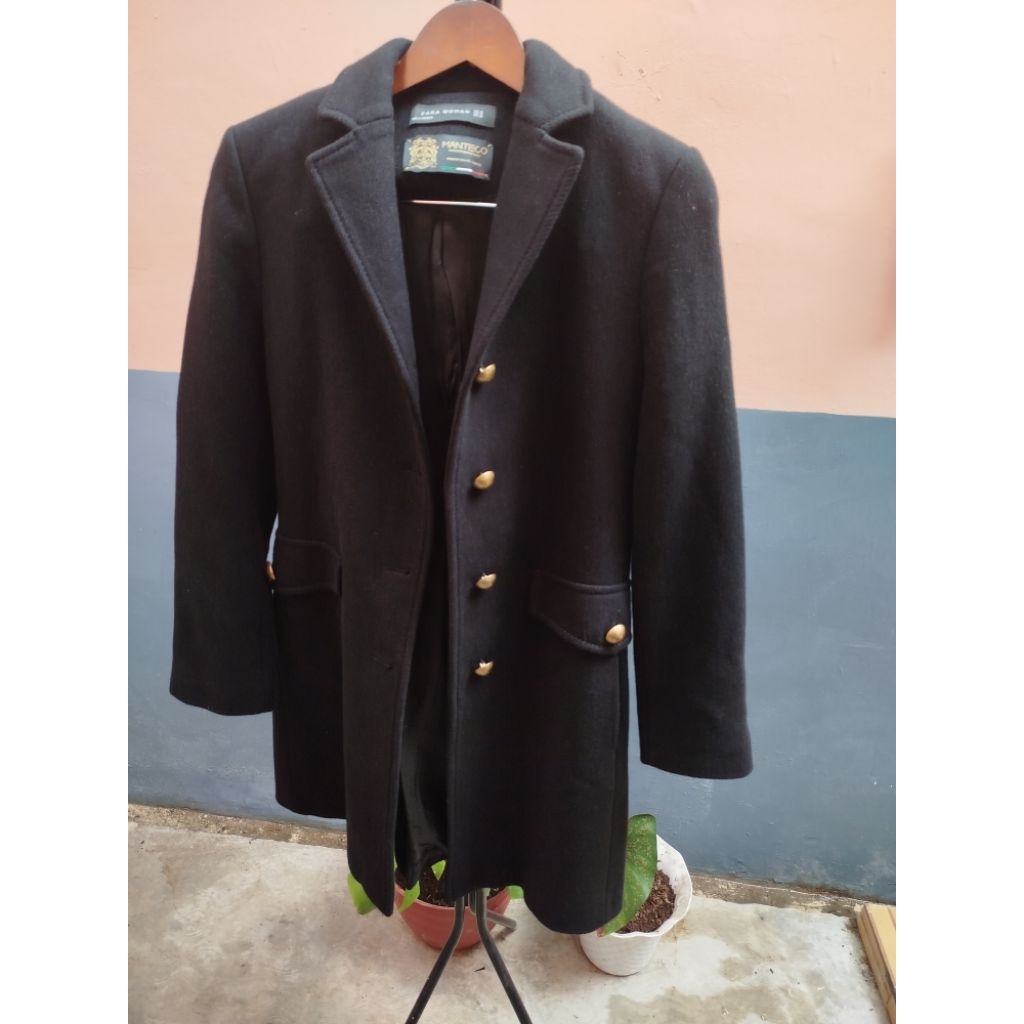 Preloved Winter coat/ mantel musim dingin Zara Woman Manteco