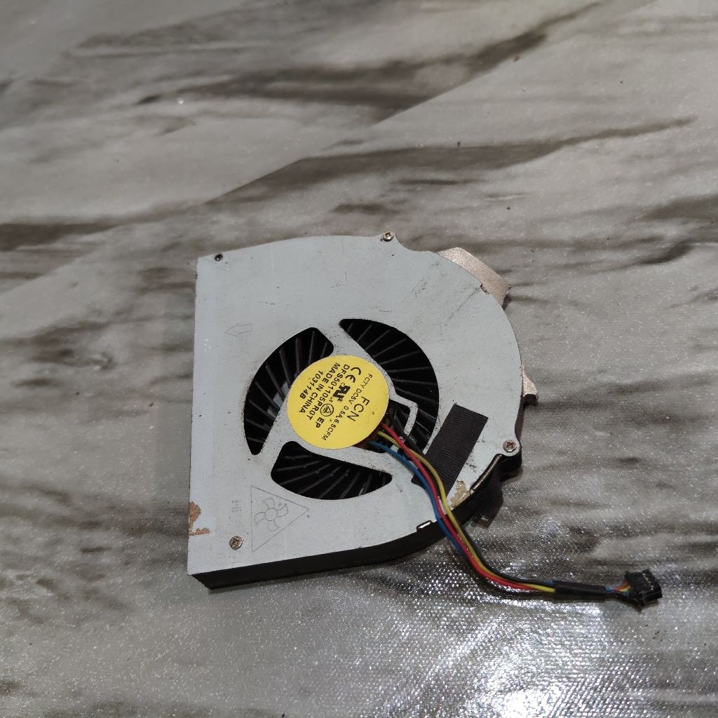 Cooling fan kipas laptop dell E6540