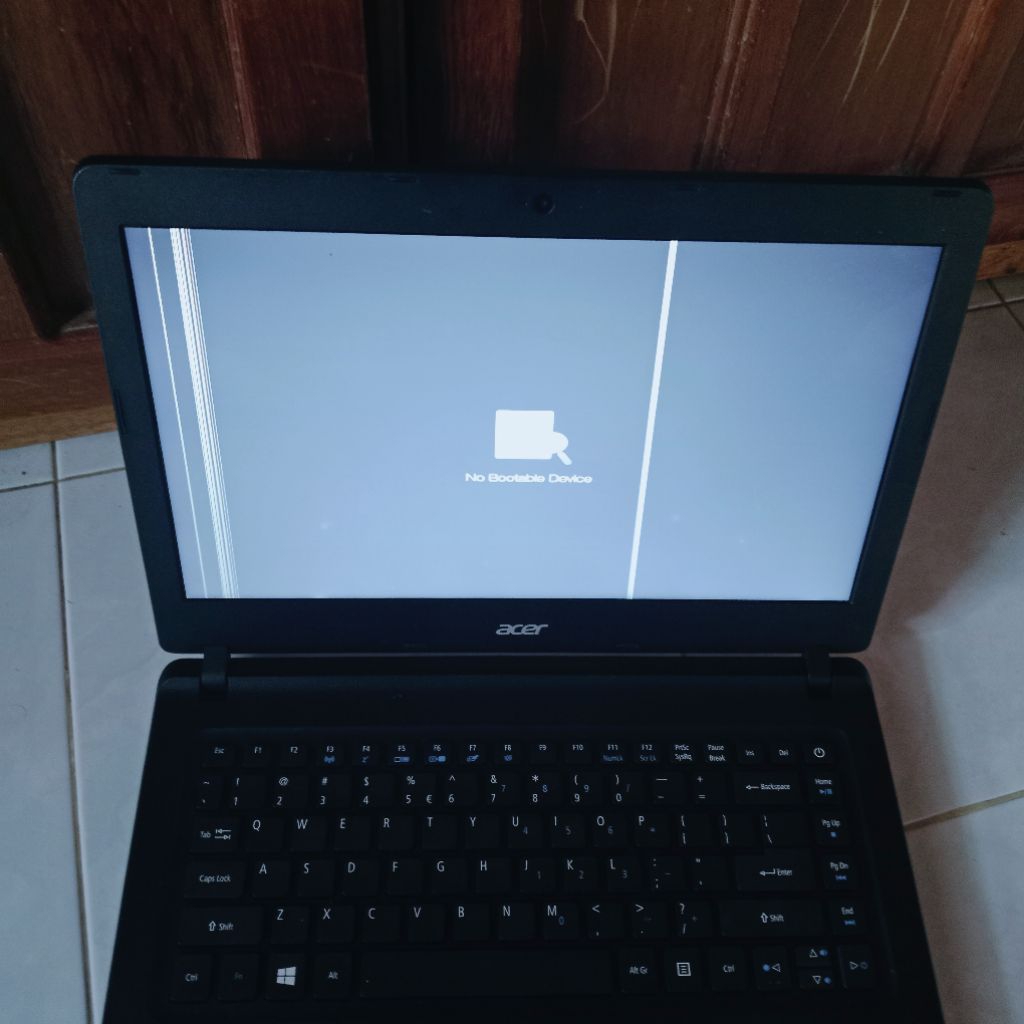 lcd 14 inch 30 pin slim kuping atas bawah minus