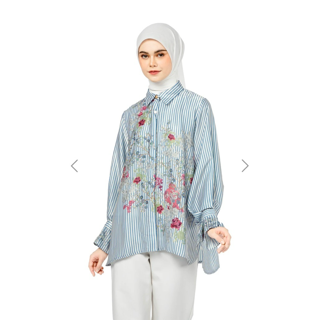 New Nada Puspita Bonjour Ruffle Shirt - Blue - XS