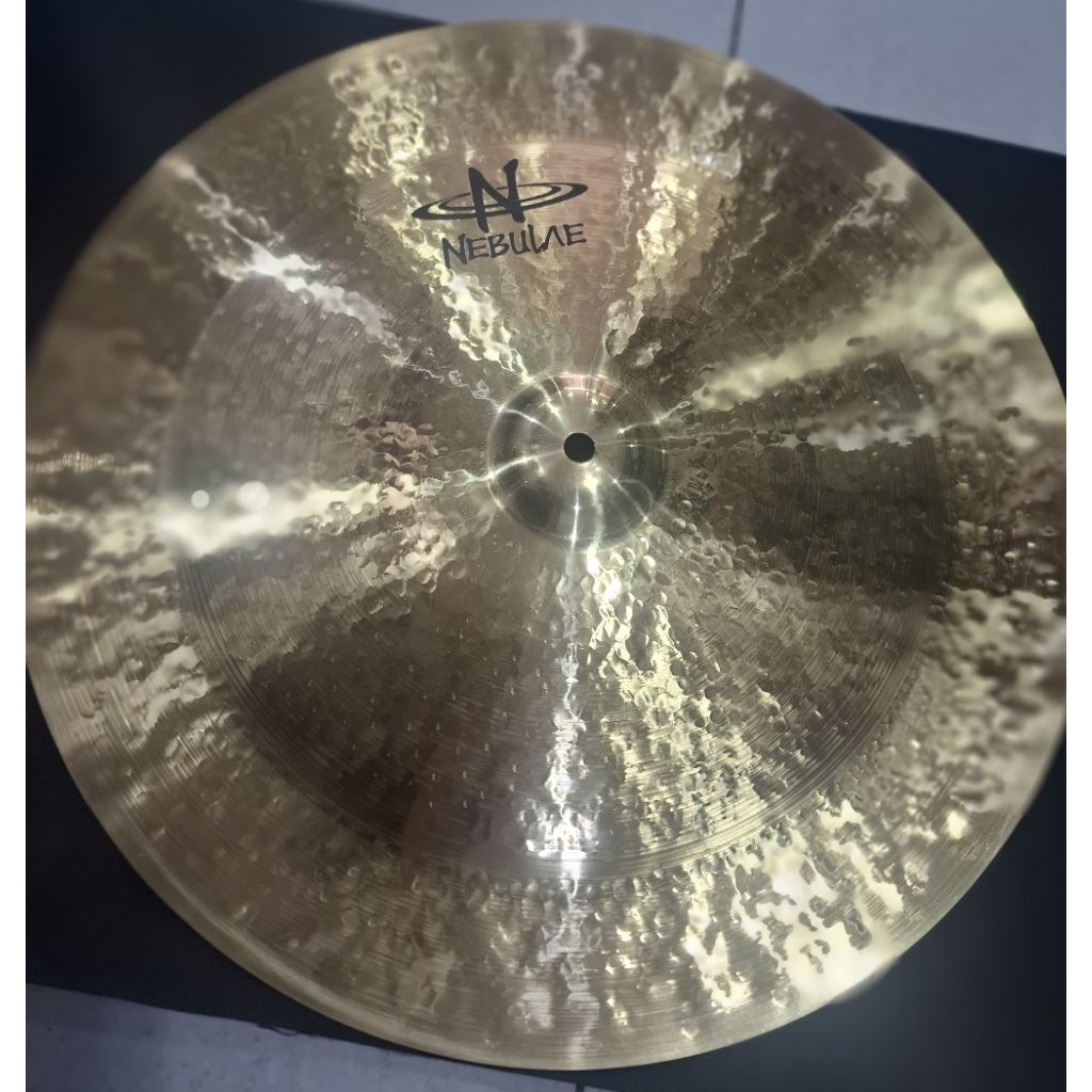 Cymbal Nebulae CHINESE 18" / Nebulae CHINA 18"