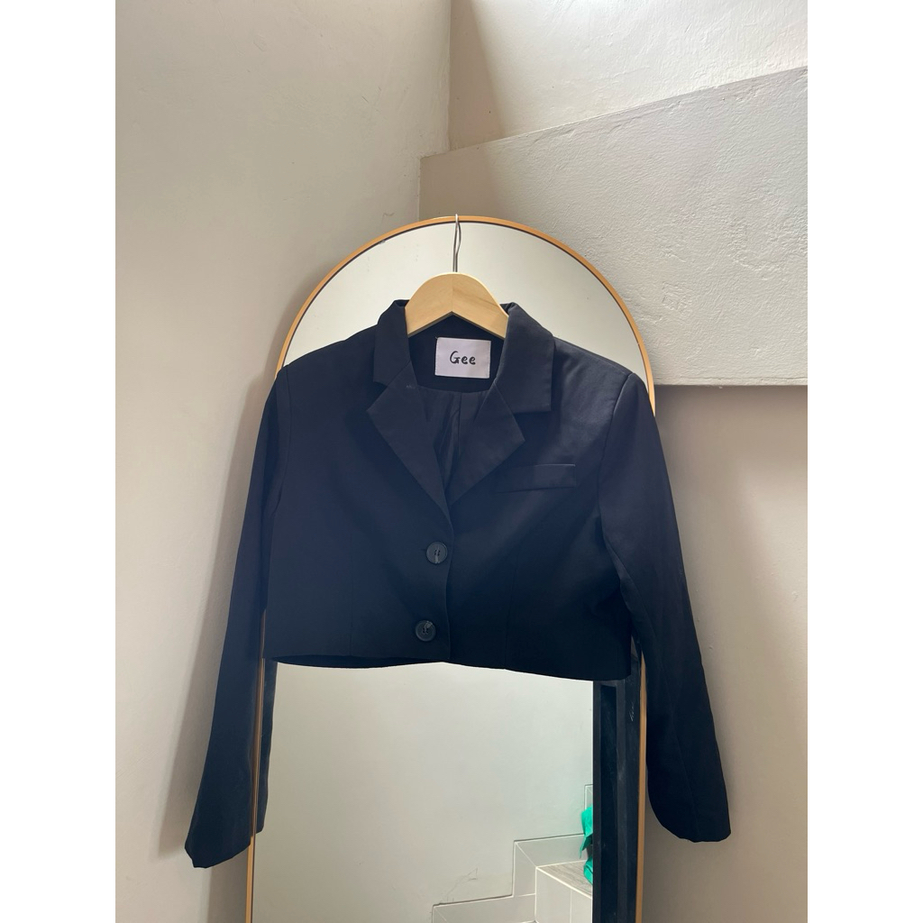 preloved blazer crop