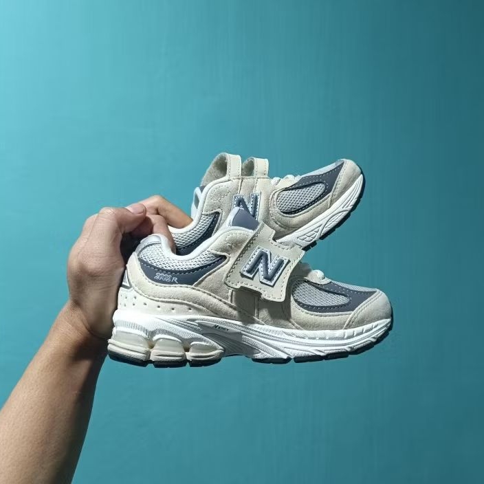 New balance 2002 R original Kidz