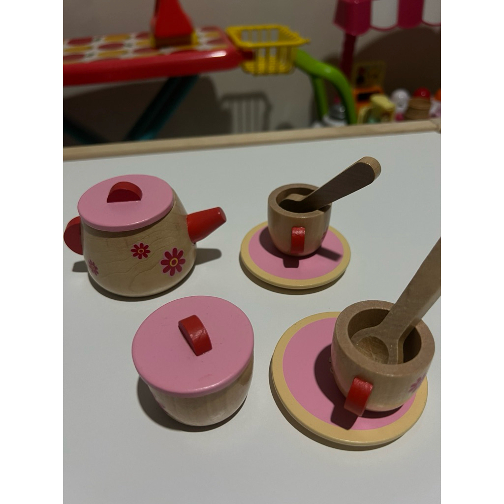 (PRELOVED) set teko pink mainan anak kayu