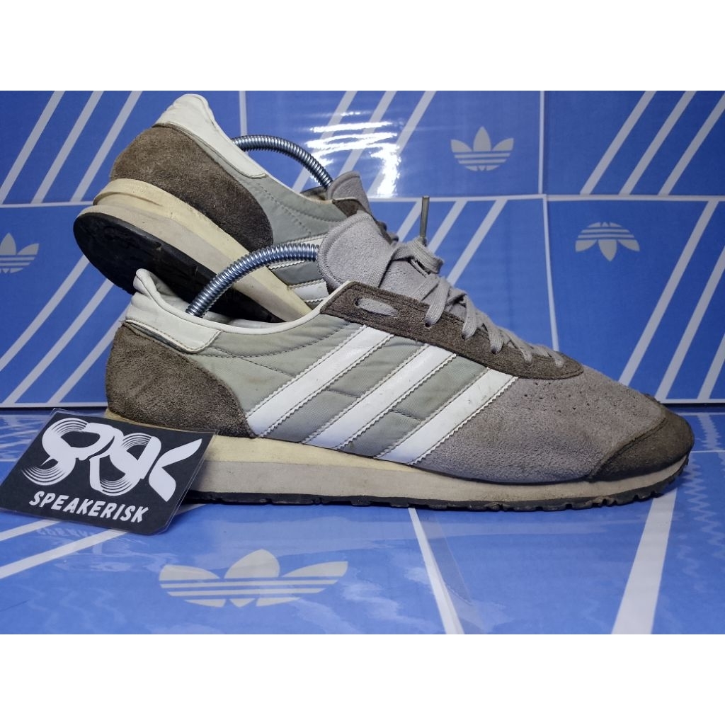 Preloved Adidas Marathon 85 sz 43