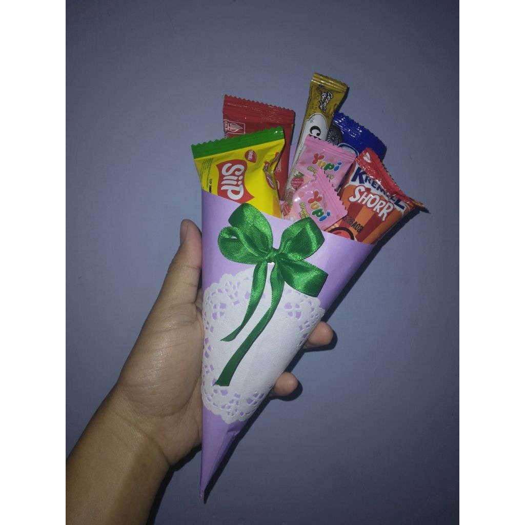 Snack ulang tahun snack mini cone buket jajan anak anak thr lebaran