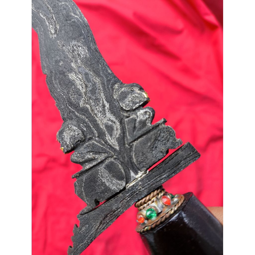Keris Omyang Jimbe Antik Pamor