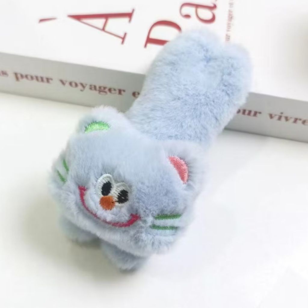 Gantungan kunci || boneka bunyi // kucing selonjoran