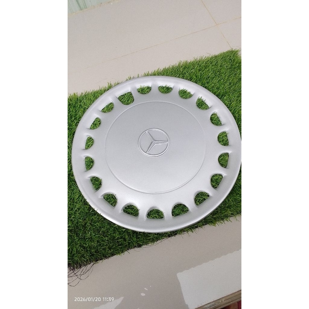 (1 pcs) wildop velg kaleng mobil ring 13. warna putih