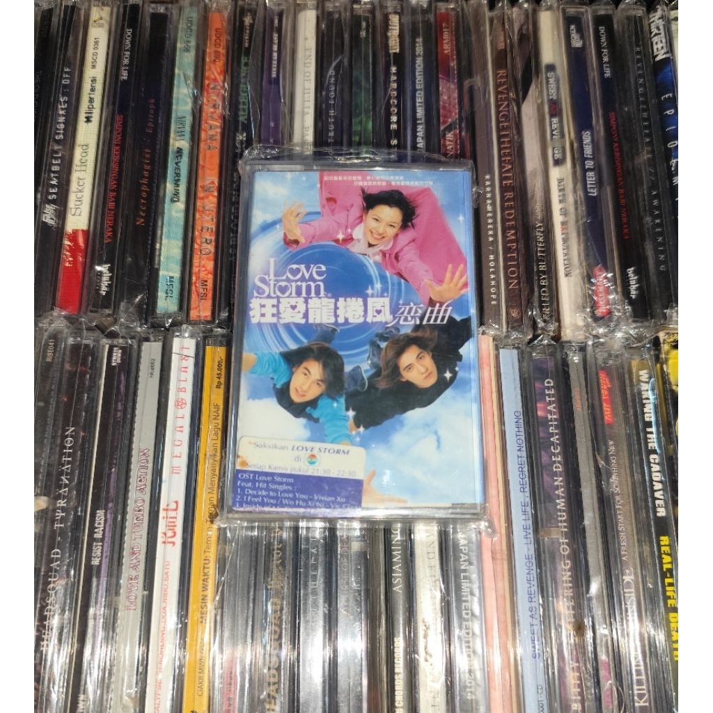 Kaset Soundtrack Love Storm
