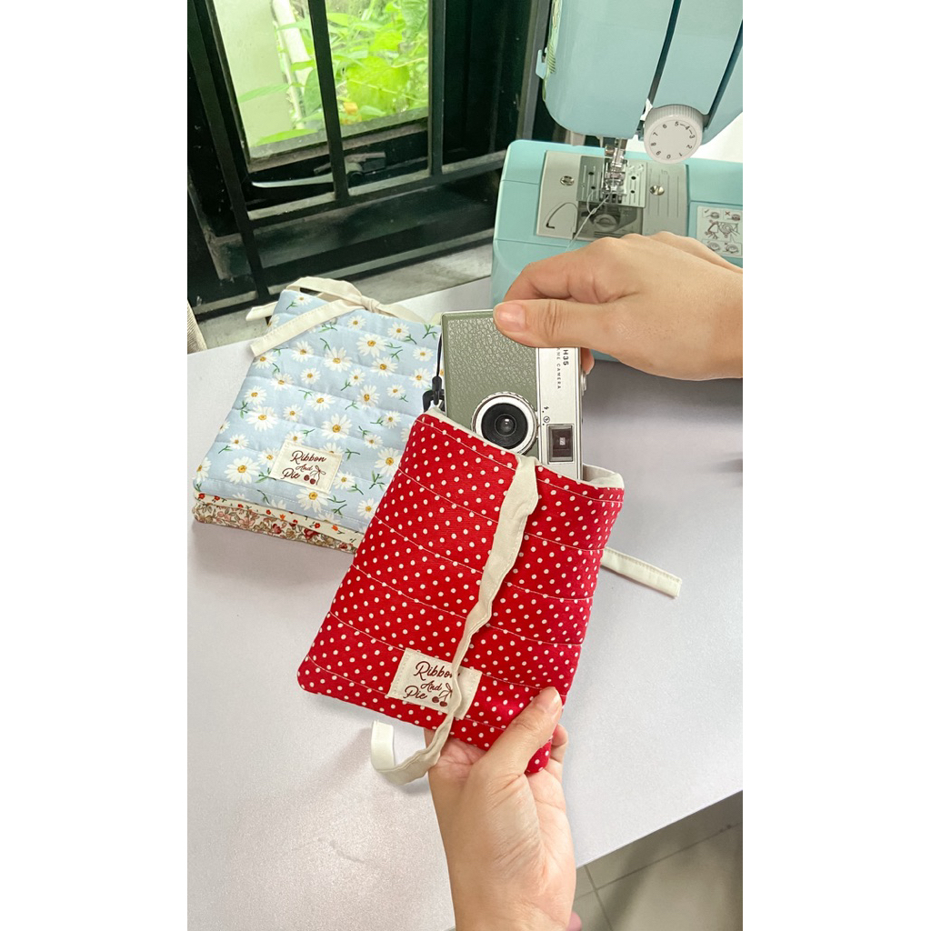 RIBBON AND PIE. Camera Pouch | Kantong Kamera Digital